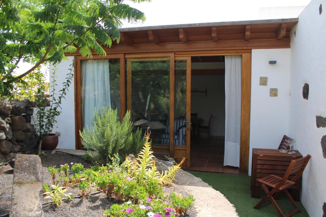 Tranquila Casita Rural en Haría Apartamento Exterior foto