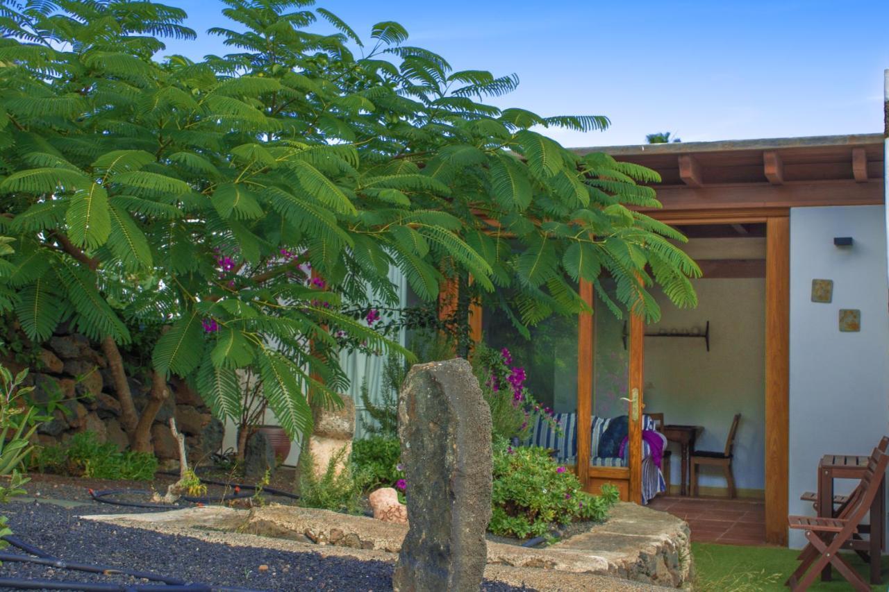 Tranquila Casita Rural en Haría Apartamento Exterior foto